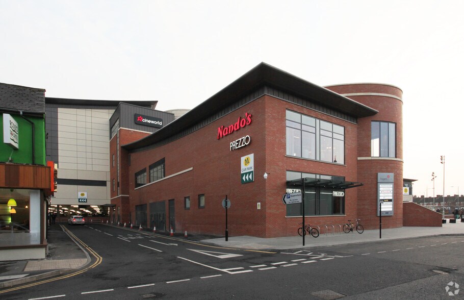 Regent Circ, Swindon en alquiler - Foto del edificio - Imagen 2 de 8