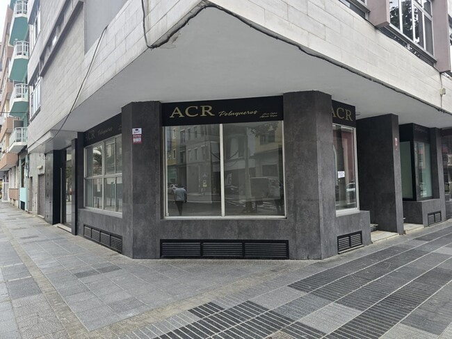 Más detalles de Calle Albareda, 25, Las Palmas de Gran Canaria - Local en alquiler