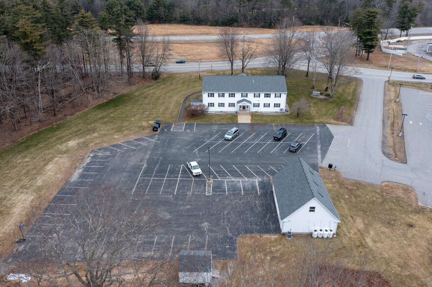 1 Library Ln, Kingston, NH en alquiler - Foto del edificio - Imagen 1 de 12