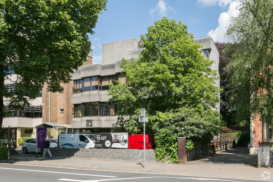 12 Cathedral Rd, Cardiff en alquiler - Foto del edificio - Imagen 1 de 2