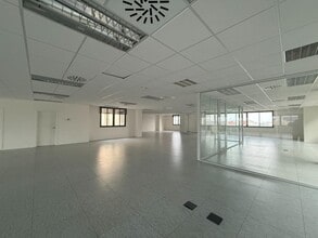 Oficina en L'Hospitalet de Llobregat, Barcelona en alquiler Foto del interior- Imagen 2 de 11