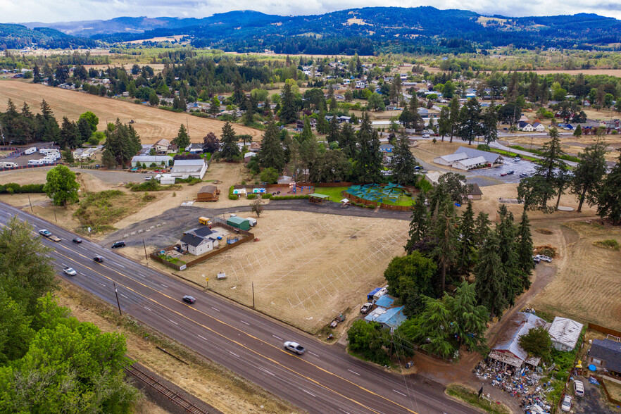 3980 S Santiam Hwy, Lebanon, OR en venta - Foto del edificio - Imagen 3 de 35