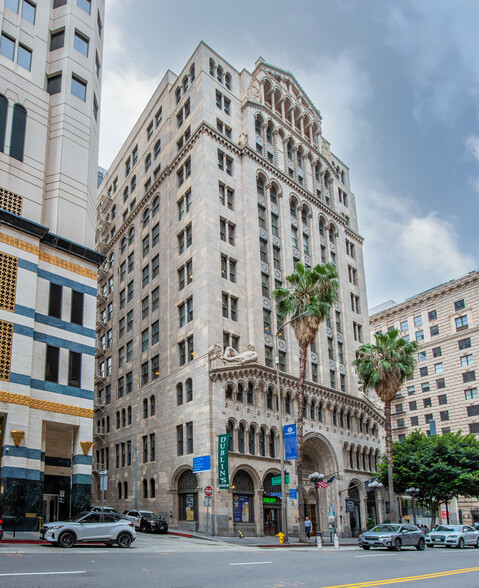 811 W 7th St, Los Angeles, CA en alquiler - Foto del edificio - Imagen 3 de 29