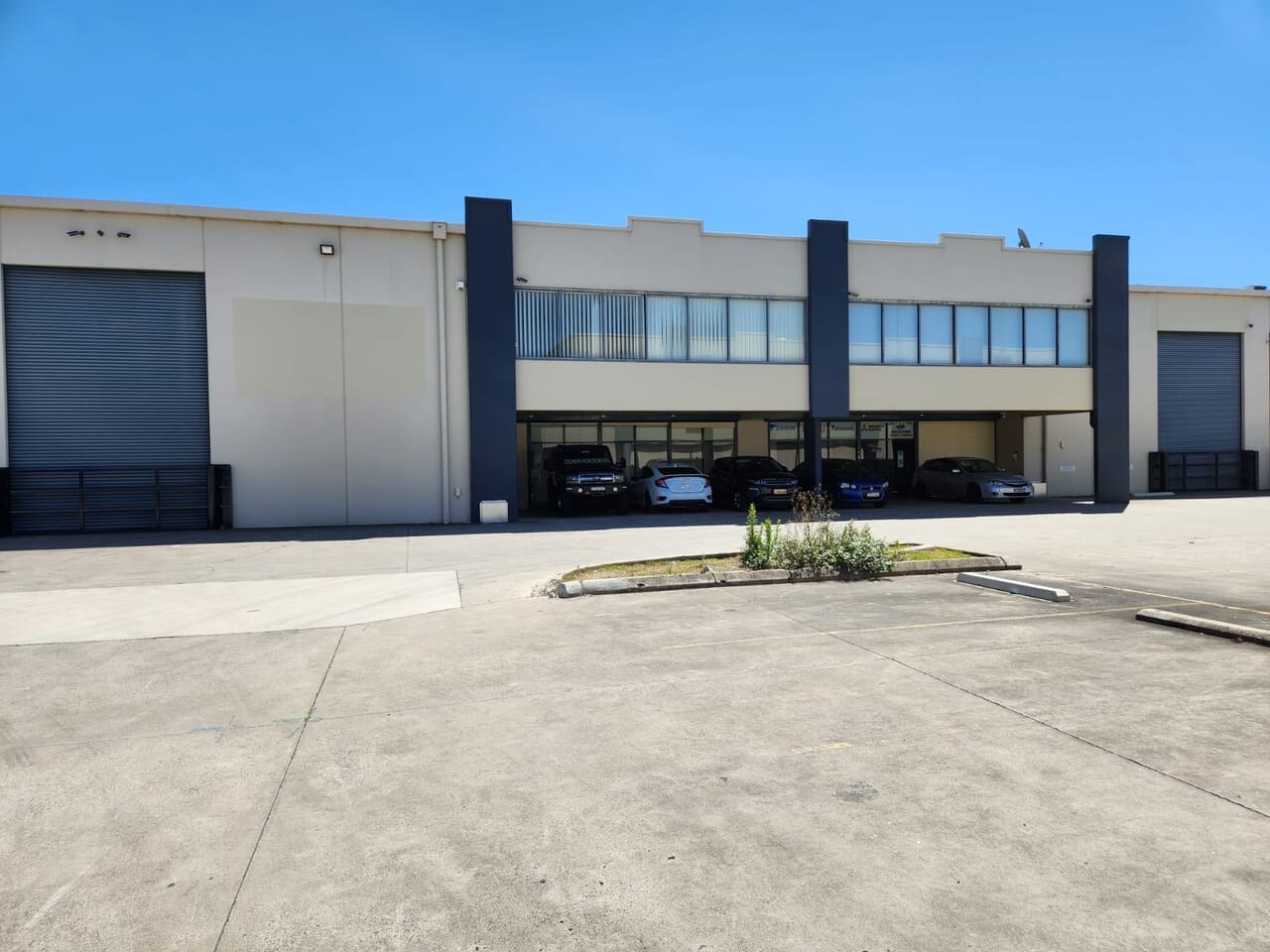 62 Hume Hwy, Lansvale en alquiler Foto del edificio- Imagen 1 de 3
