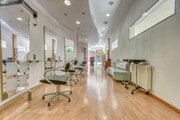 Interior local