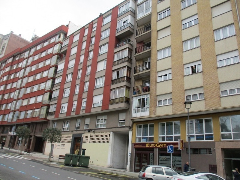 Calle de José Manuel Pedregal, Avilés, Asturias en venta Foto del edificio- Imagen 1 de 14
