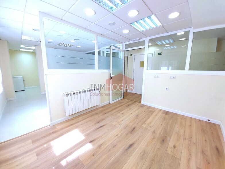 Edificio residencial en Ávila, Ávila en venta - Foto del edificio - Imagen 2 de 6