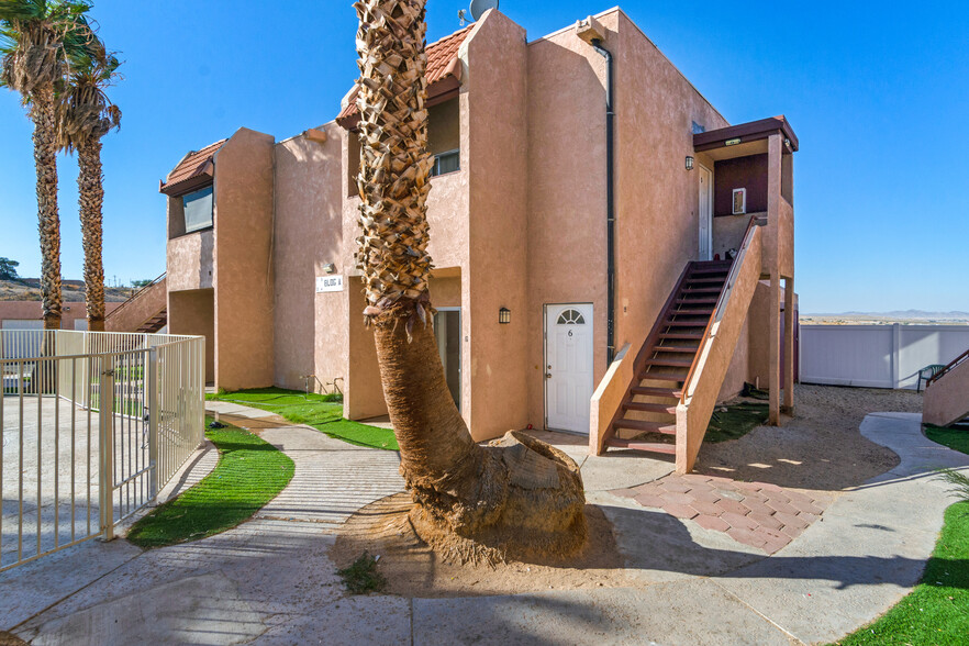 1040 May Ln, Barstow, CA en venta - Foto del edificio - Imagen 3 de 13