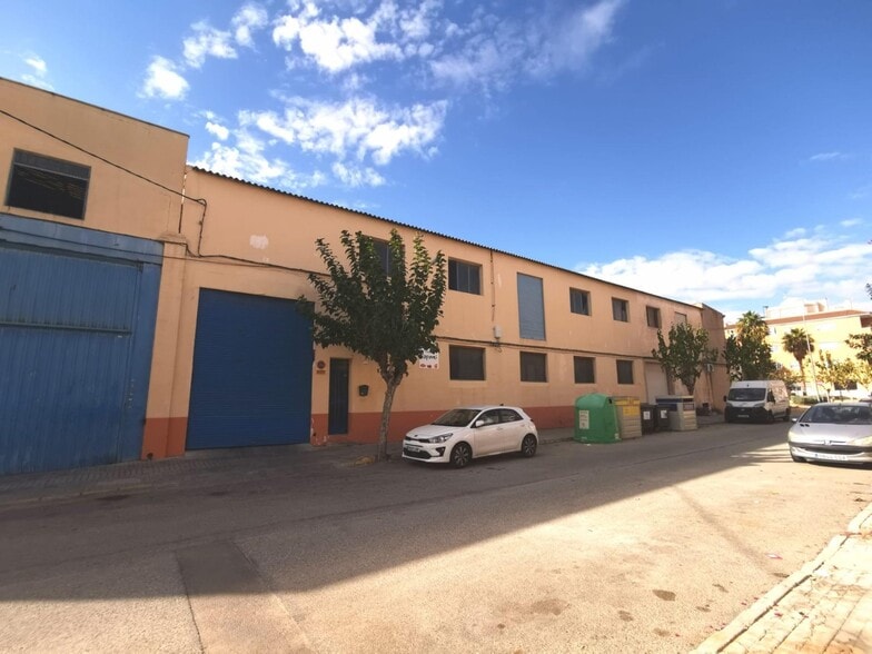 Nave en Monforte del Cid, Alicante en venta - Foto del edificio - Imagen 2 de 13