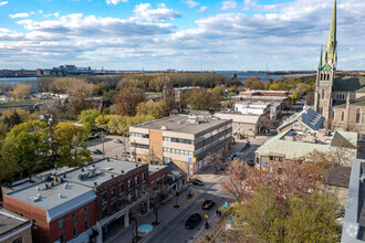 85 Rue Saint-Charles O, Longueuil, QC - VISTA AÉREA  vista de mapa