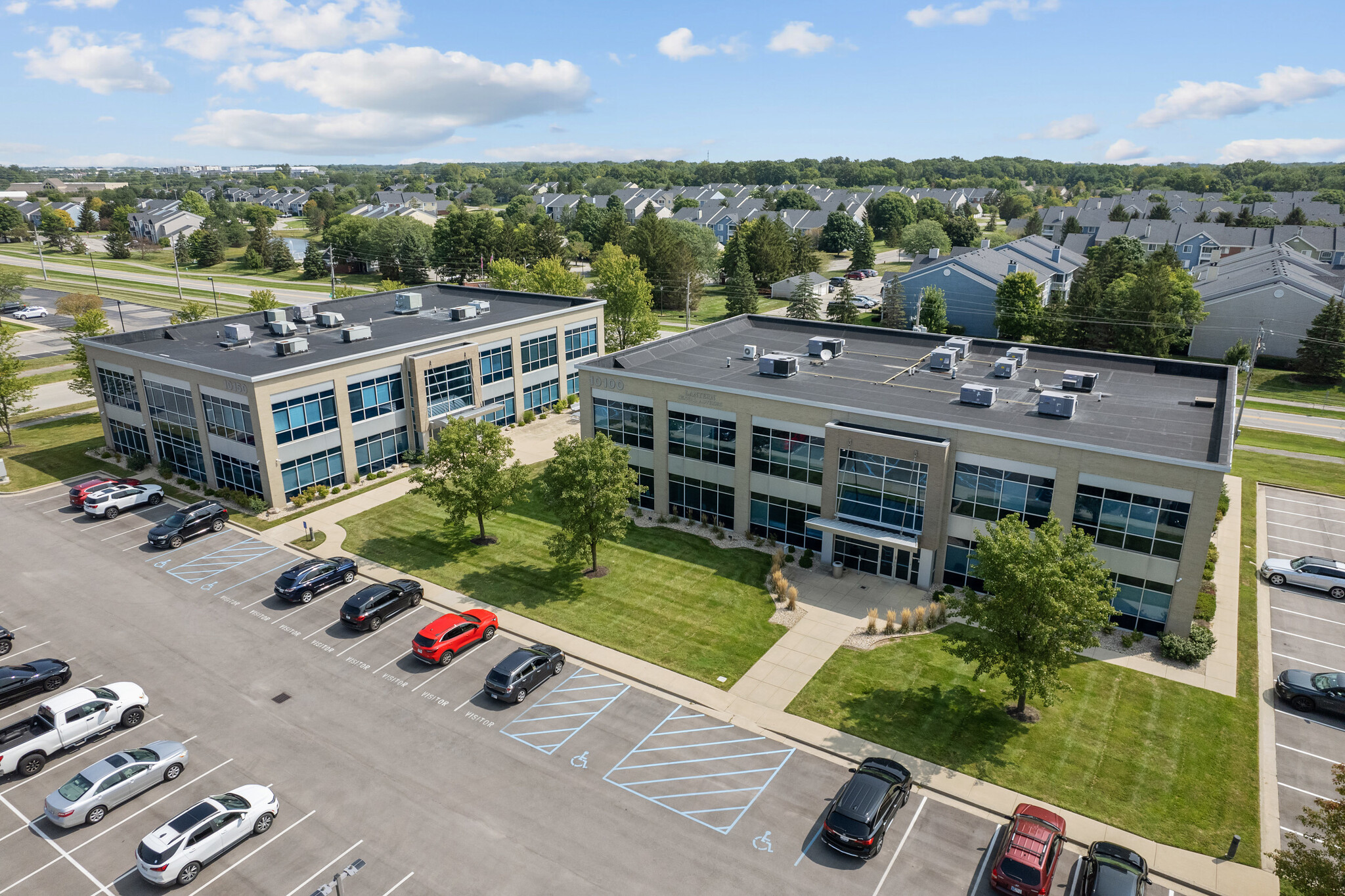 10100 Lantern Rd, Fishers, IN en alquiler Foto del edificio- Imagen 1 de 5