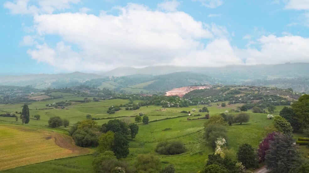 Biedes, Las Regueras, Asturias en venta - Vista aérea - Imagen 3 de 27