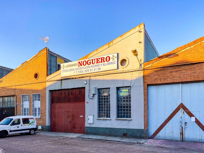 Más detalles de Calle Iridio, 10, Illescas - Nave en venta