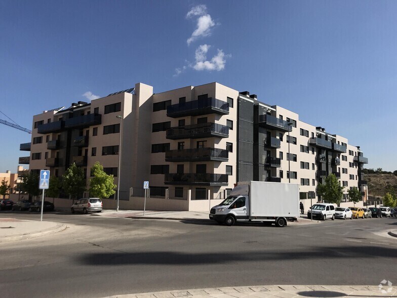 Local en Arganda del Rey, Madrid en alquiler - Foto del edificio - Imagen 2 de 2
