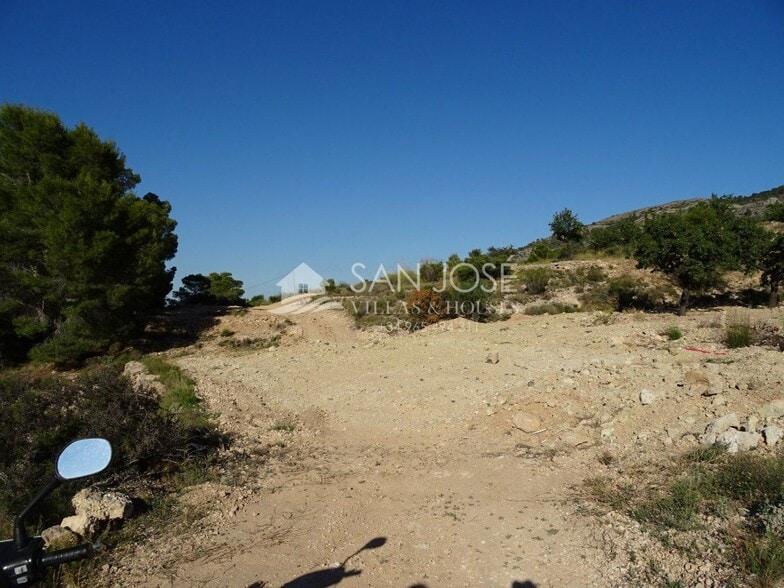 Terreno en HONDÓN DE LAS NIEVES en venta - Foto del edificio - Imagen 3 de 10