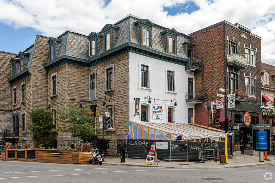 404 Rue Ontario E, Montréal, QC en alquiler - Foto del edificio - Imagen 2 de 2