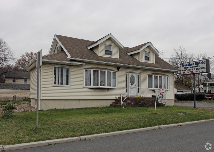 588 US Highway 46, Fairfield, NJ en venta - Foto del edificio - Imagen 3 de 37