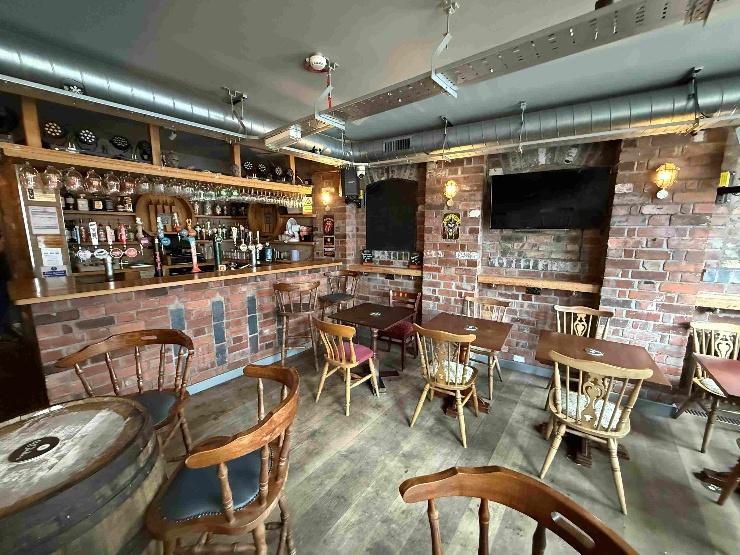 91 & 91A High St, Newcastle Under Lyme en alquiler - Foto del interior - Imagen 2 de 4