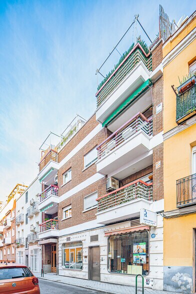 Calle de Malcampo, 23, Madrid, Madrid en venta - Foto del edificio - Imagen 2 de 2