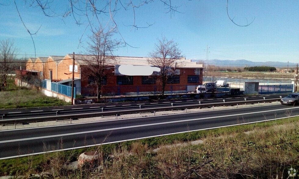 Naves en Paracuellos De Jarama, MAD en alquiler - Foto principal - Imagen 1 de 7