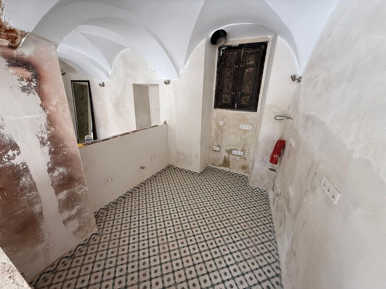 Local en Cáceres, Cáceres en alquiler - Foto del edificio - Imagen 3 de 17