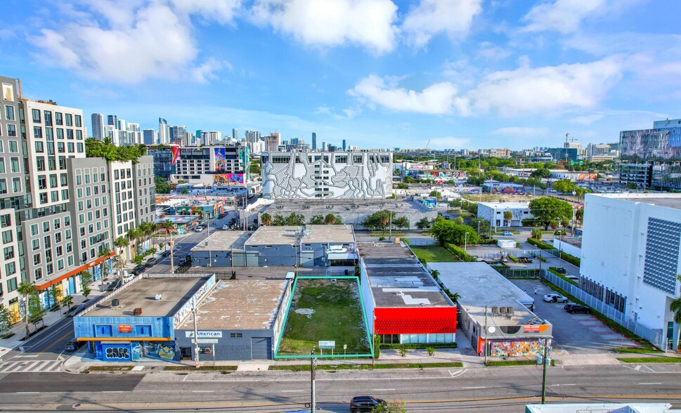 320 NW 29th St, Miami, FL en venta - Foto del edificio - Imagen 2 de 5