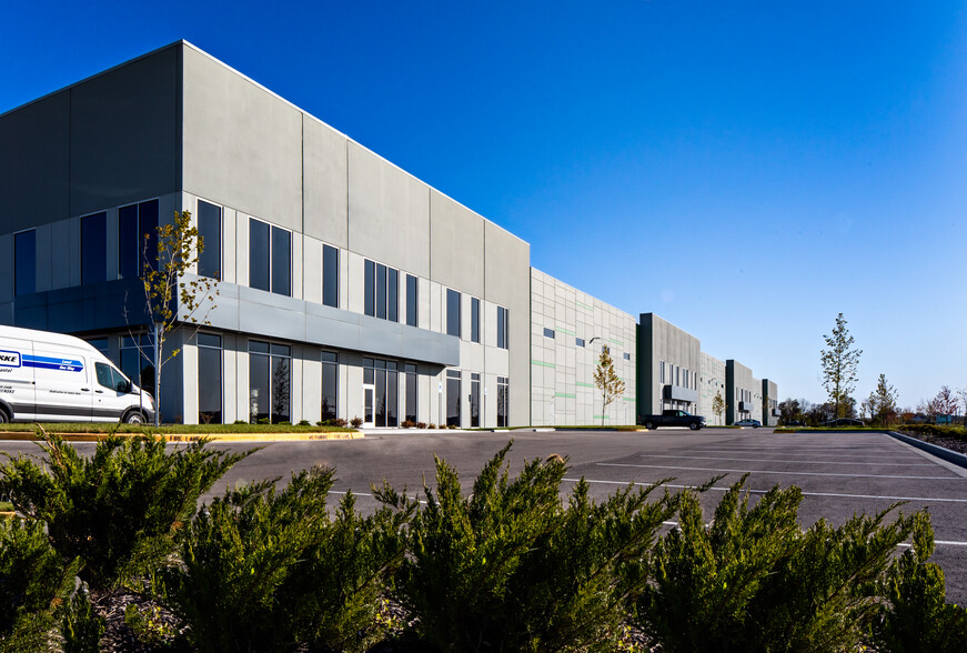 Lone Elm Commerce Center, Olathe, KS en alquiler - Foto del edificio - Imagen 3 de 3