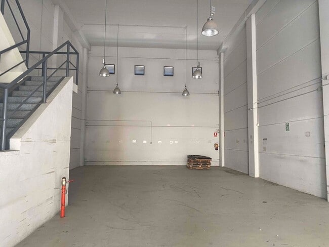 Más detalles de Nave en venta