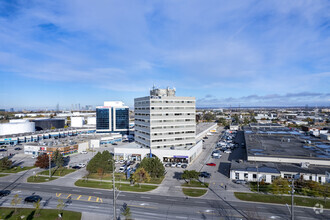 1110 Finch Ave W, Toronto, ON - VISTA AÉREA  vista de mapa