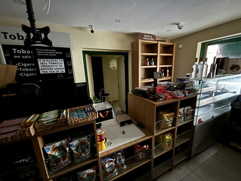 345 Scott Ellis Gdns, London en alquiler - Foto del edificio - Imagen 3 de 3