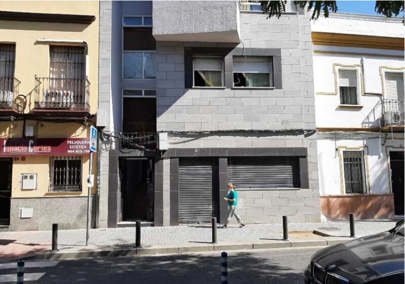 Local en SEVILLA en venta - Foto del edificio - Imagen 3 de 10
