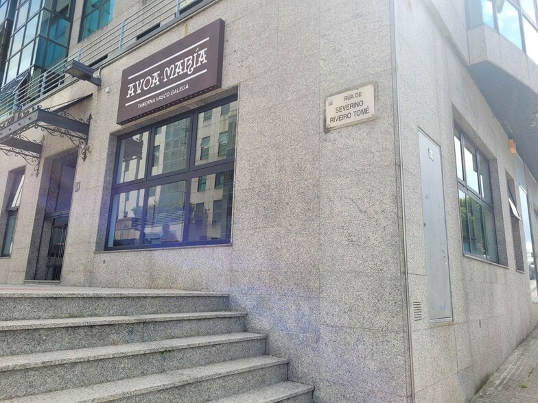 Local en Santiago de Compostela, La Coruna en venta - Foto del edificio - Imagen 2 de 25