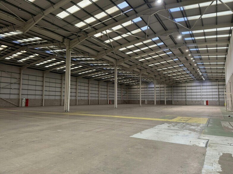 First Av, Deeside en alquiler - Foto del edificio - Imagen 3 de 18