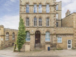 Más detalles de 22-26 Wellington Rd, Dewsbury - Oficina en venta