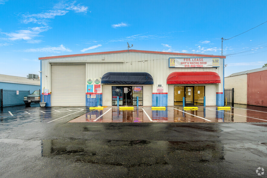 1956 Fulton Ave, Sacramento, CA en alquiler - Foto del edificio - Imagen 2 de 25