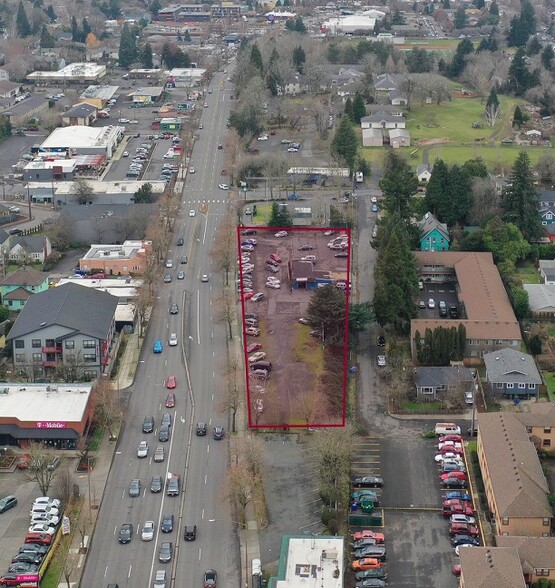 3659 SE Powell Blvd, Portland, OR en alquiler - Vista aérea - Imagen 3 de 4