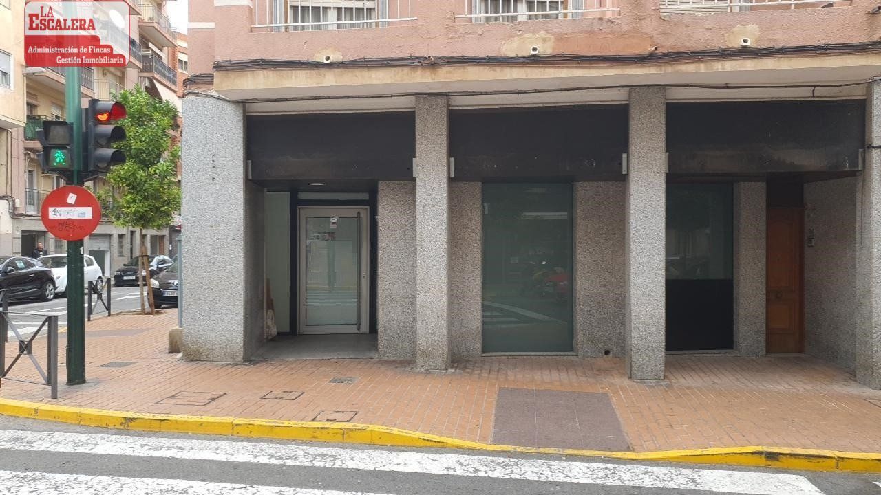 Local en Elche, Alicante en venta Foto del edificio- Imagen 1 de 3