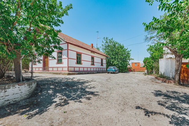 Más detalles de Carretera de Fuencarral, 106, Alcobendas - Terreno en venta