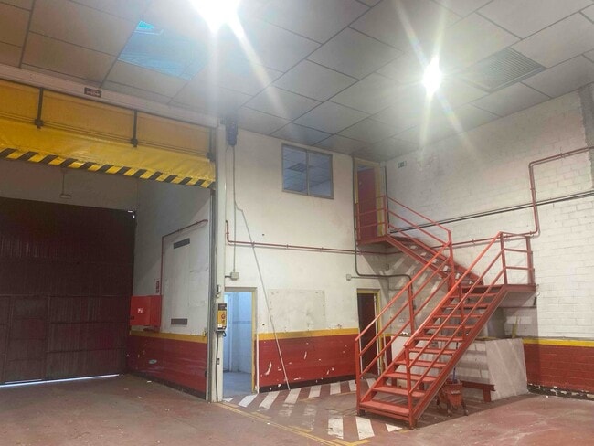 Más detalles de Nave en alquiler