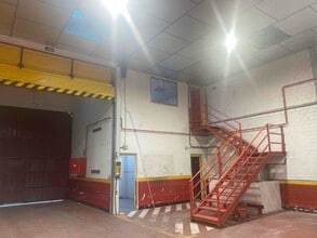 Nave en San Fernando de Henares, Madrid en alquiler Foto del edificio- Imagen 1 de 8