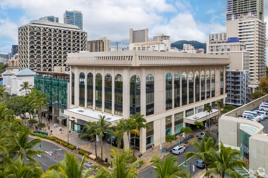 2250 Kalakaua Ave, Honolulu, HI en alquiler - Foto del edificio - Imagen 2 de 13