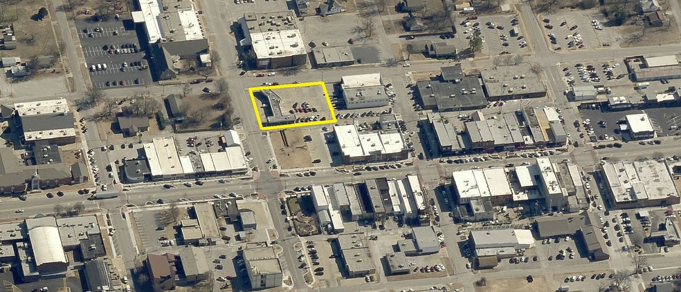 120 E Broadway St, Broken Arrow, OK en venta - Foto del edificio - Imagen 2 de 5