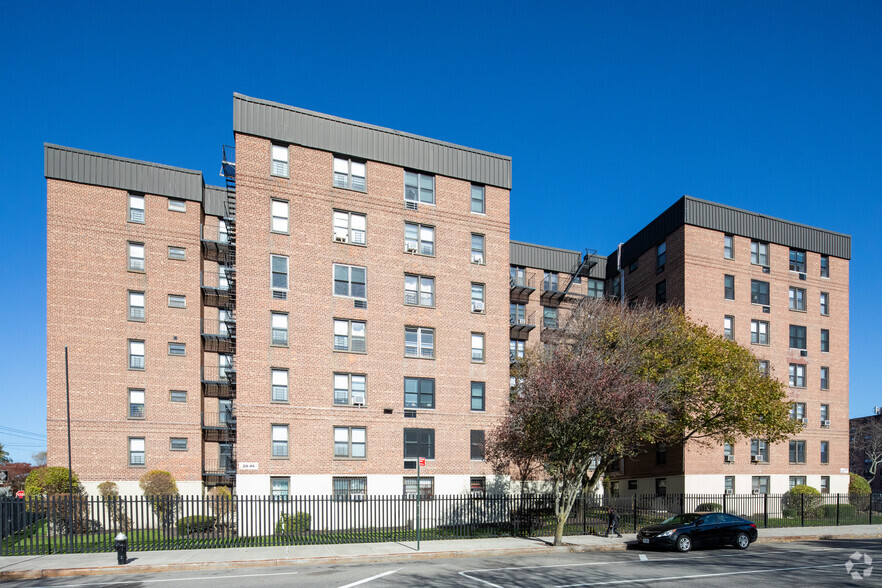 2010 Seagirt Blvd, Far Rockaway, NY en alquiler - Foto principal - Imagen 1 de 25