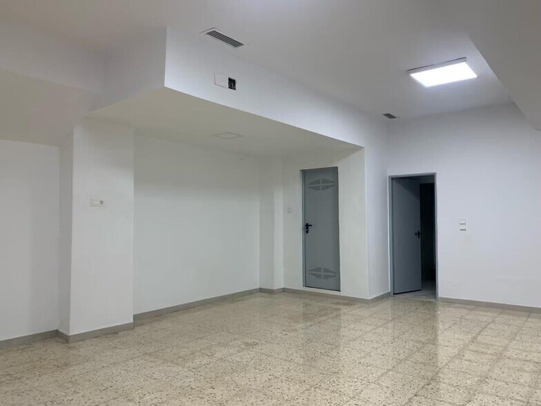 Local en Córdoba, Córdoba en venta - Foto del interior - Imagen 3 de 10