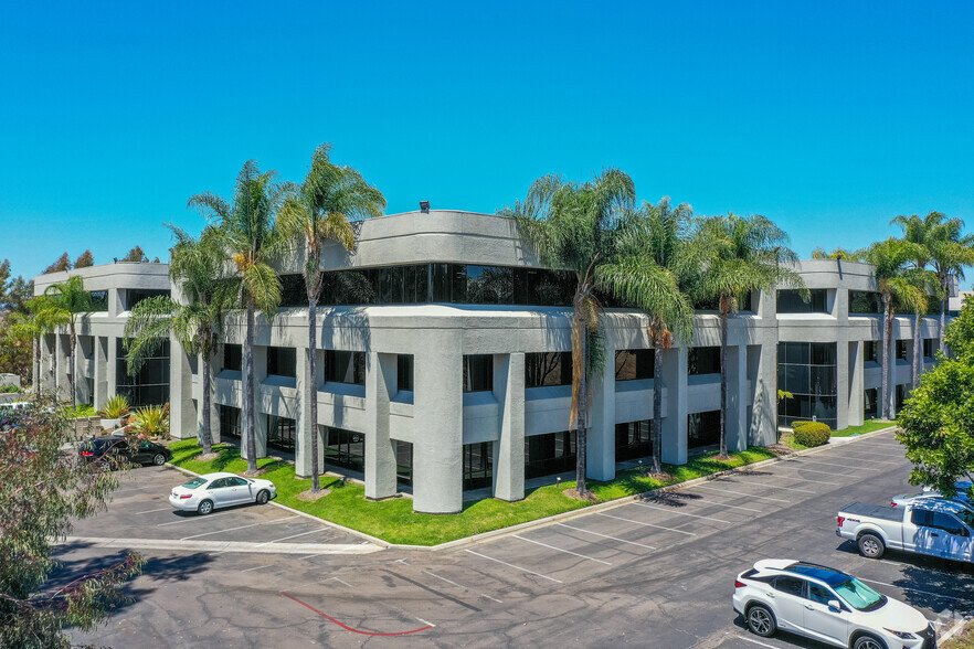 7220 Trade St, San Diego, CA en alquiler - Foto del edificio - Imagen 3 de 15