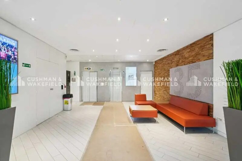 Oficina en Issy-les-Moulineaux en alquiler - Vestíbulo - Imagen 2 de 14