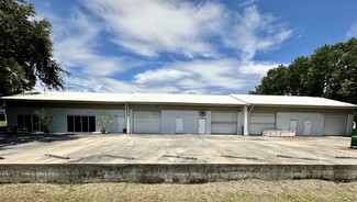 Más detalles para 663 2nd Ln, Vero Beach, FL - Naves en venta