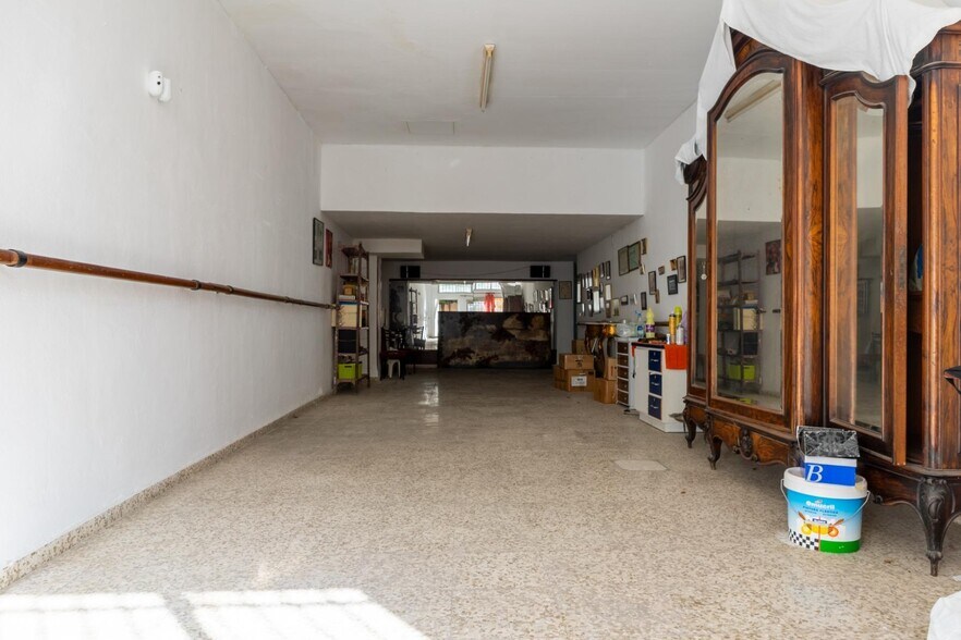 Calle Mirasierra, 3, Fuengirola, Málaga en venta - Foto del edificio - Imagen 2 de 16