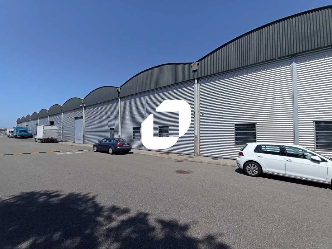 9 Rue Du Dauphiné, Saint-Priest en alquiler Foto del edificio- Imagen 1 de 15