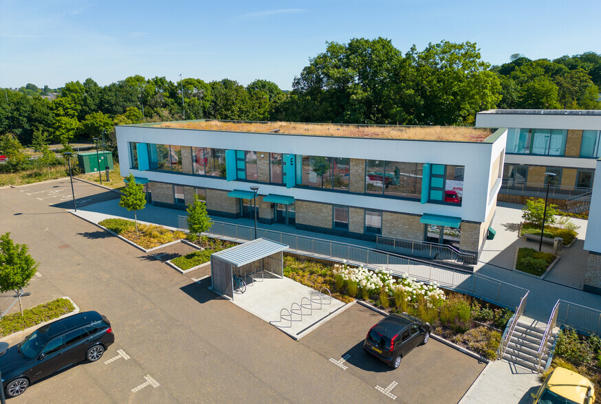 Nesfield Rd, Colchester en alquiler - Foto del edificio - Imagen 3 de 20